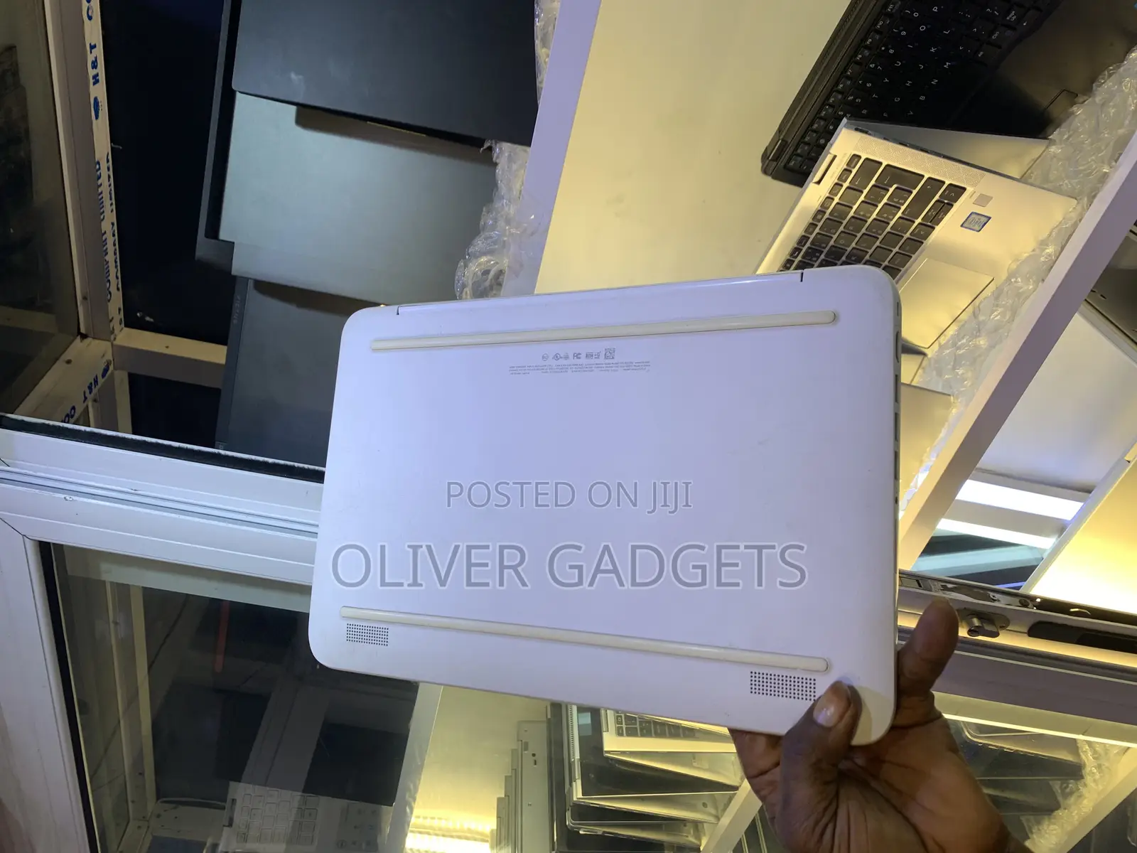 Laptop HP Stream 14 4GB Intel SSD 32GB