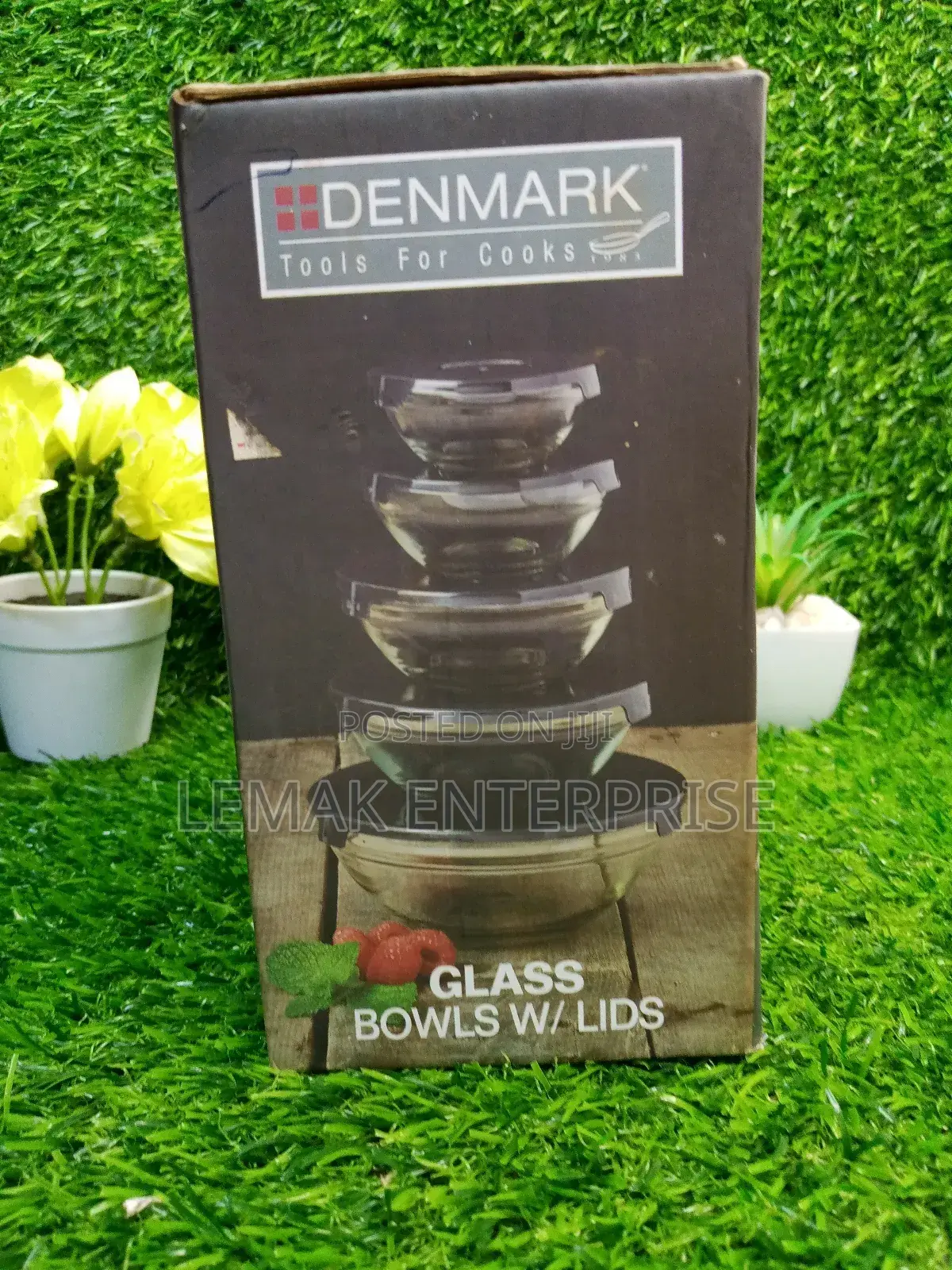 Denmark 5 Pieces Glass Bowl With Lid.