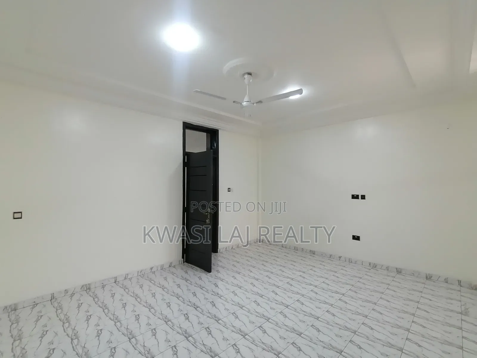 2bdrm Apartment in Barrier Kokrobite, Weija for rent