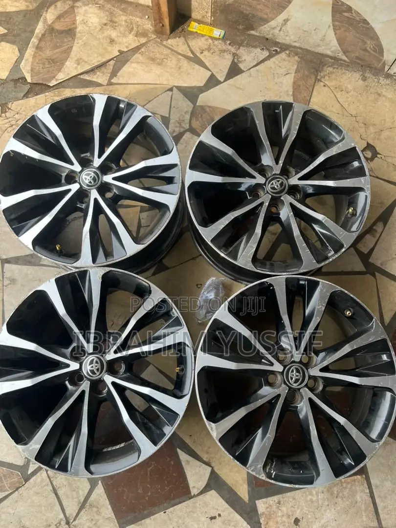 Toyota Rims Set