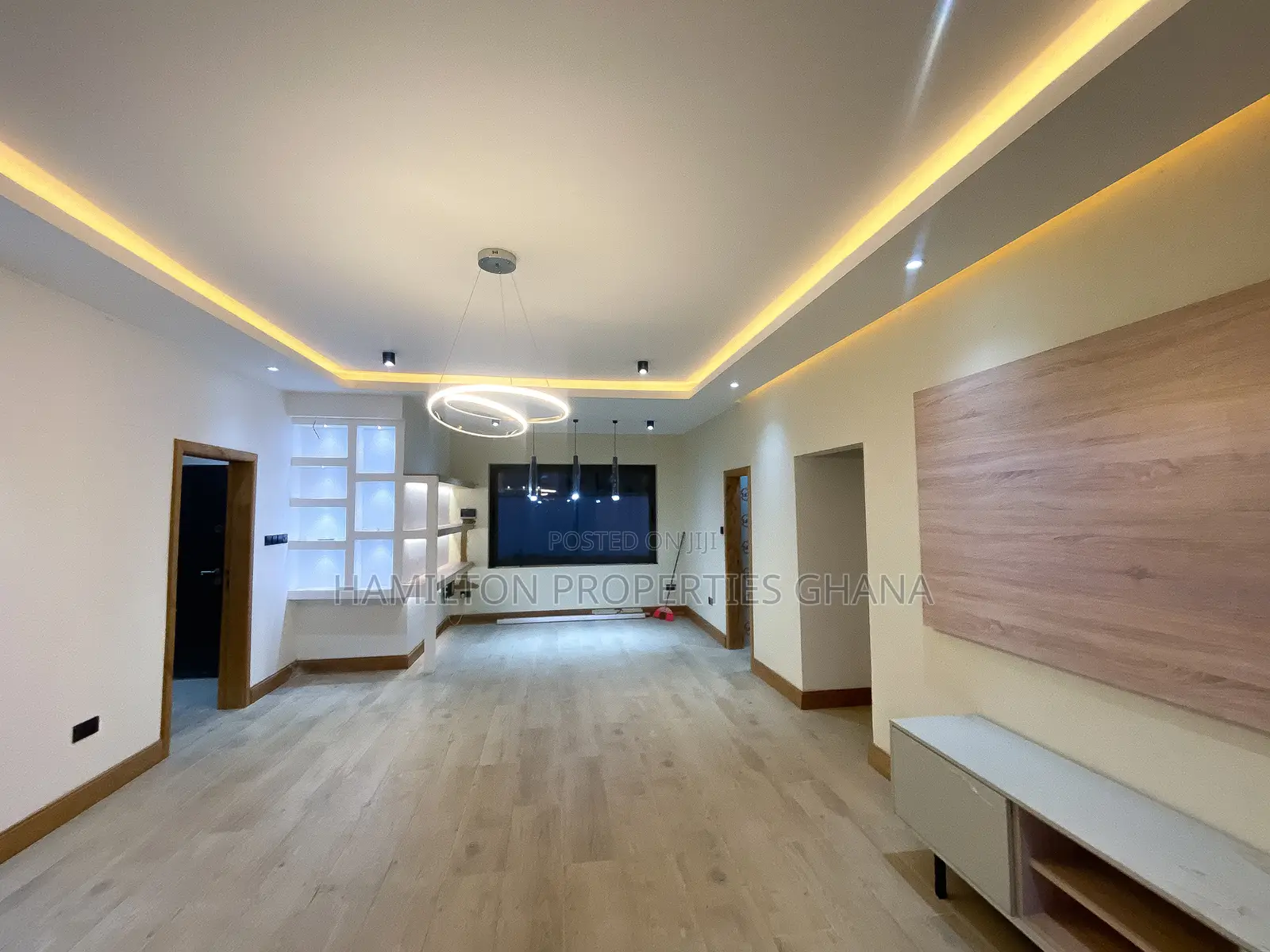 3bdrm House in Shell Road, Adenta for rent