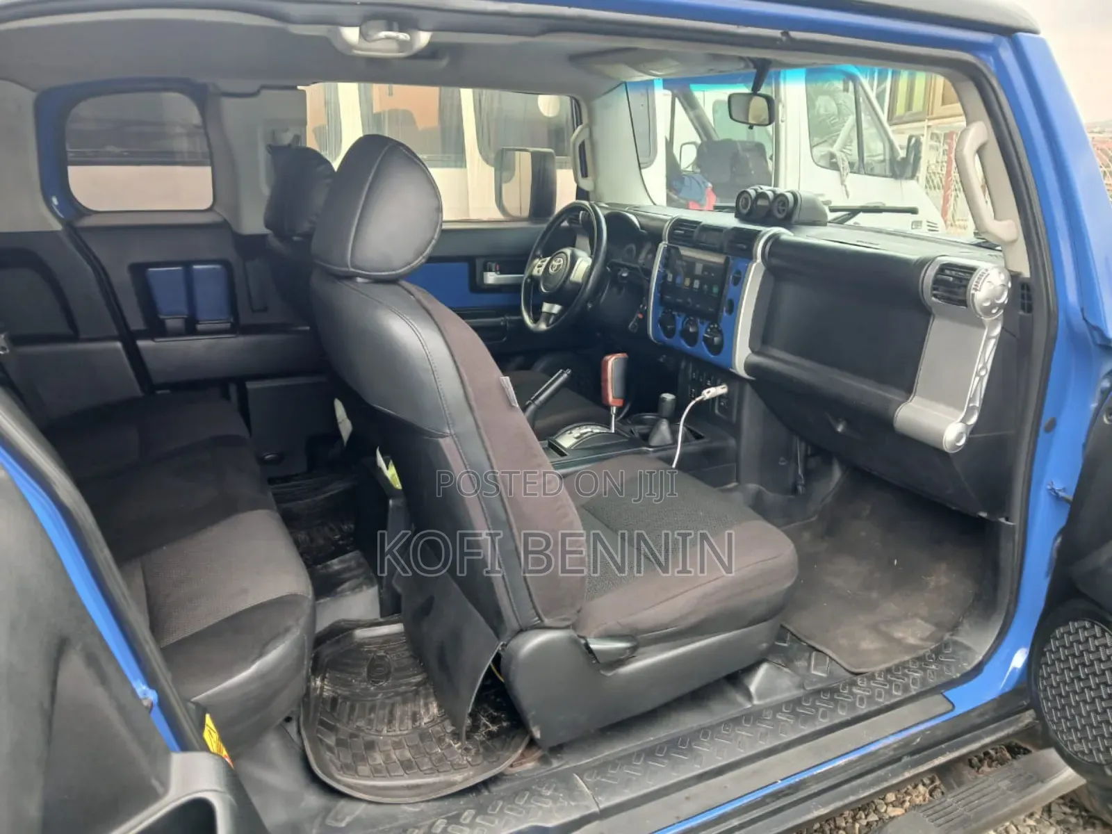 Toyota FJ Cruiser Base 4x4 2010 Blue