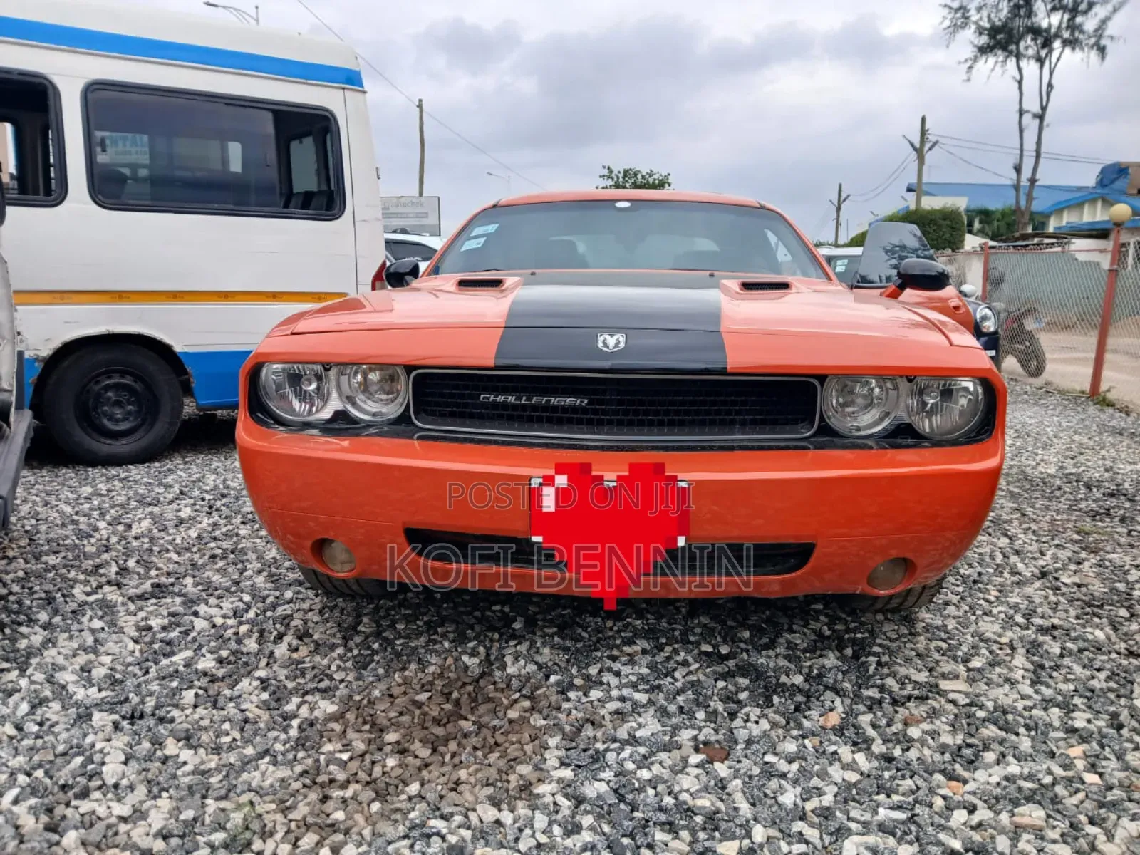 Dodge Challenger 2012 Orange