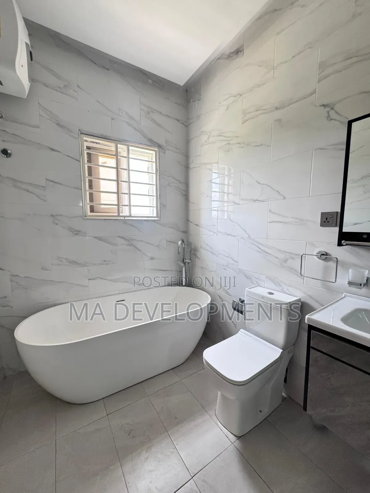 4bdrm House in Madev Realty, Lake Side Estate for rent