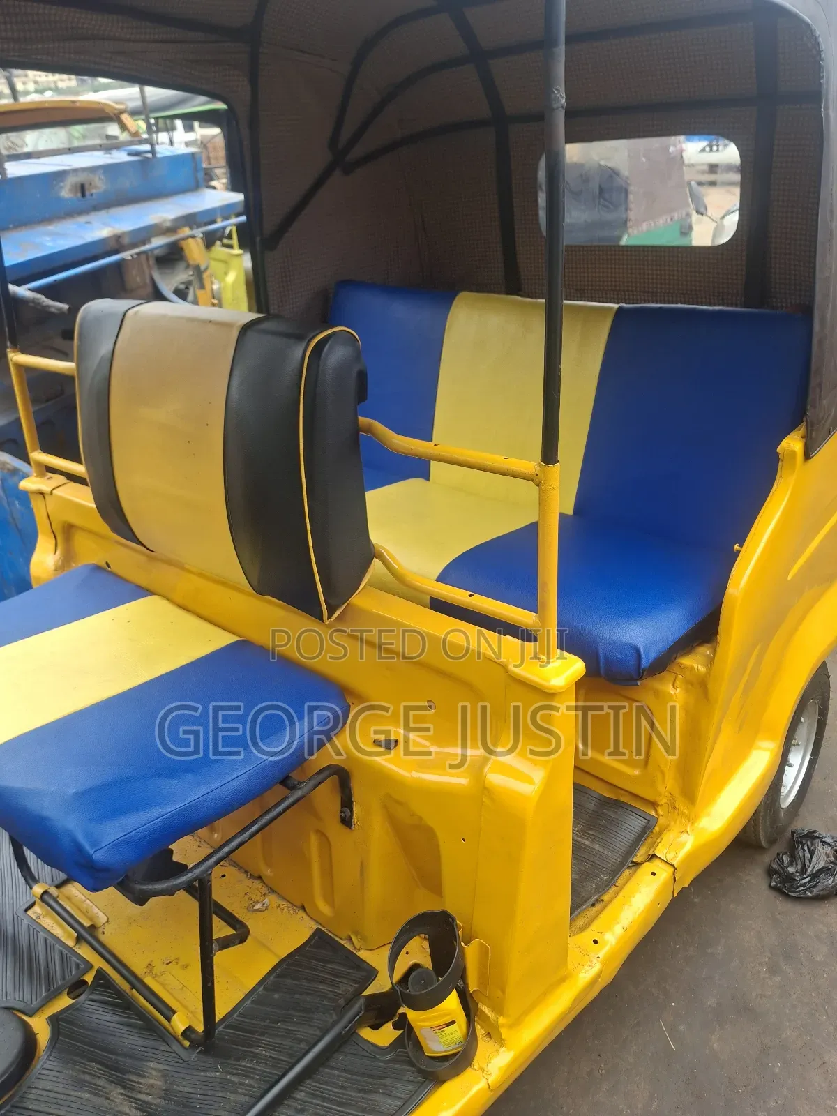 TVS King Deluxe Plus iTouch Start 2022 Yellow