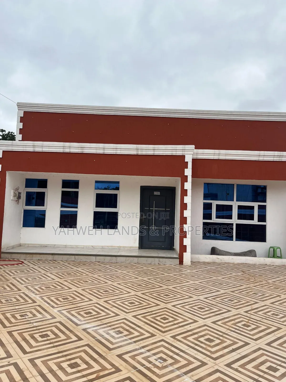 Furnished 4bdrm House in Adenta for sale