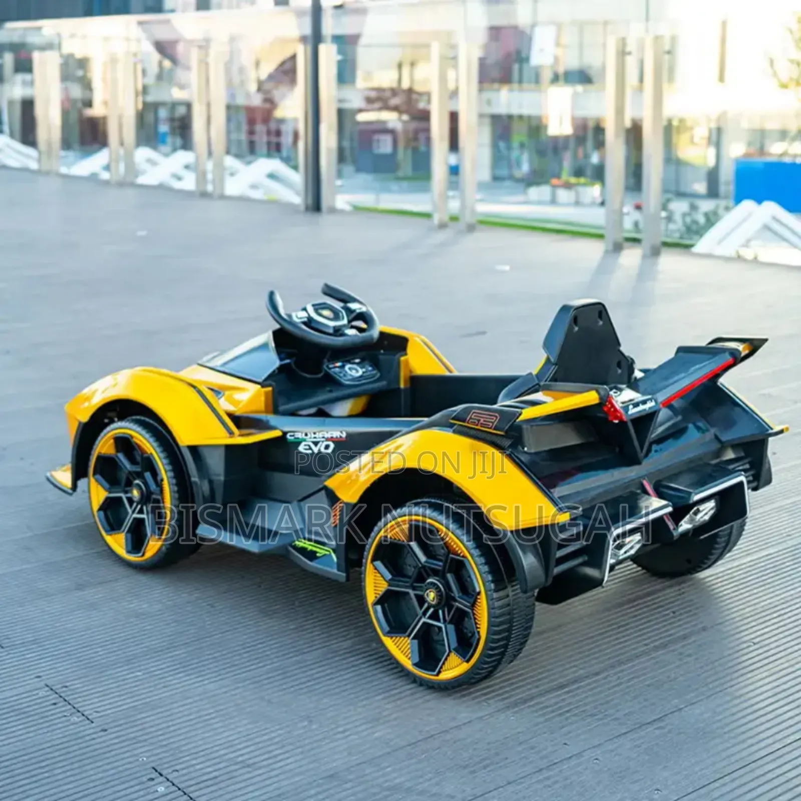 Lamborghini V12 Vision Electric Toy Car