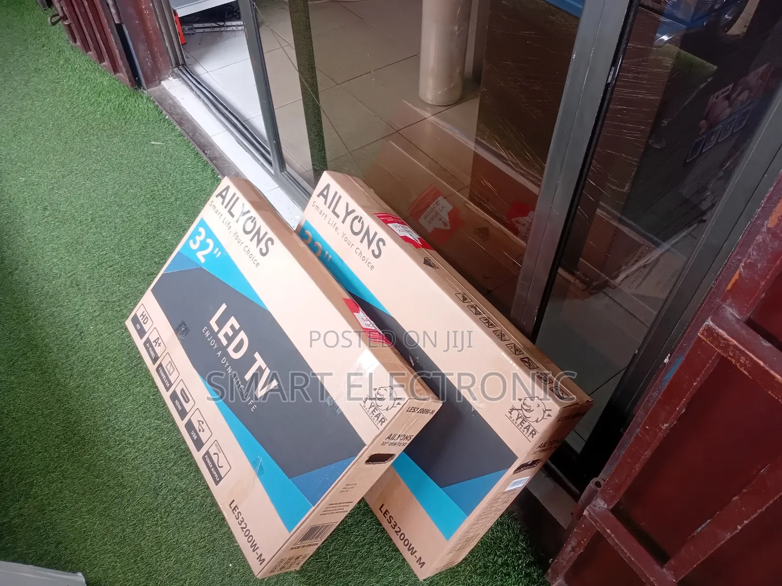 Perfect for Very Bedroom or Office Ailyons 32inches Digital Tv