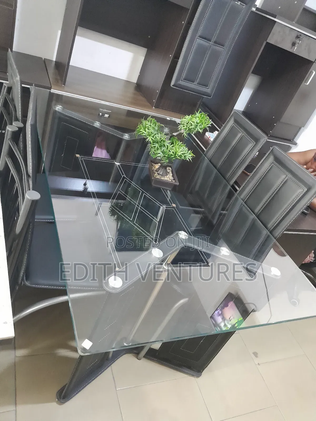 Fectory Dining Set