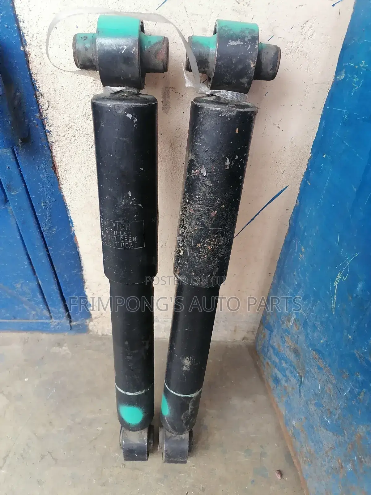 Toyota Sequoia 2014 Back Shocks Absorbers