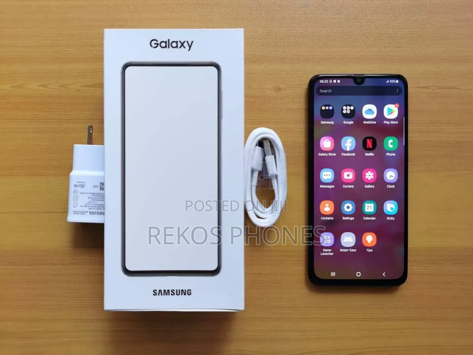 New Samsung Galaxy A70 128 GB Black