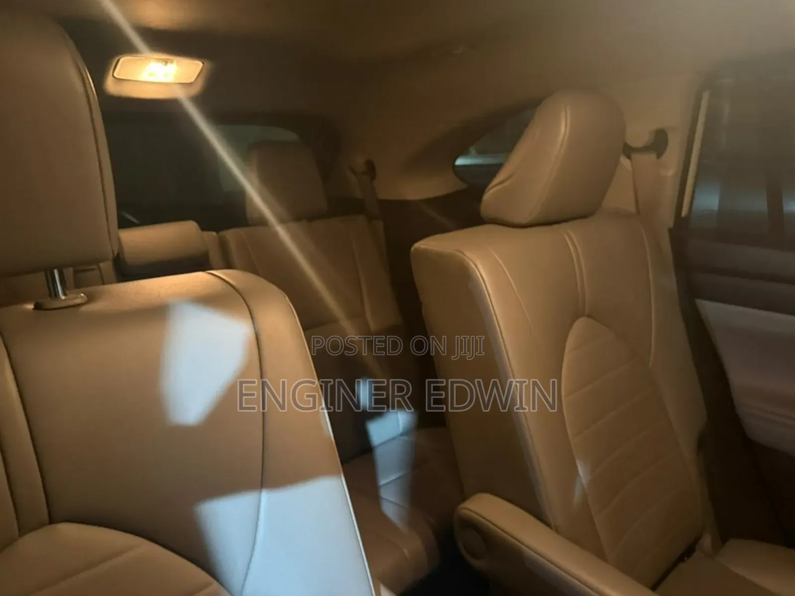 Toyota Highlander XLE AWD 2023 White