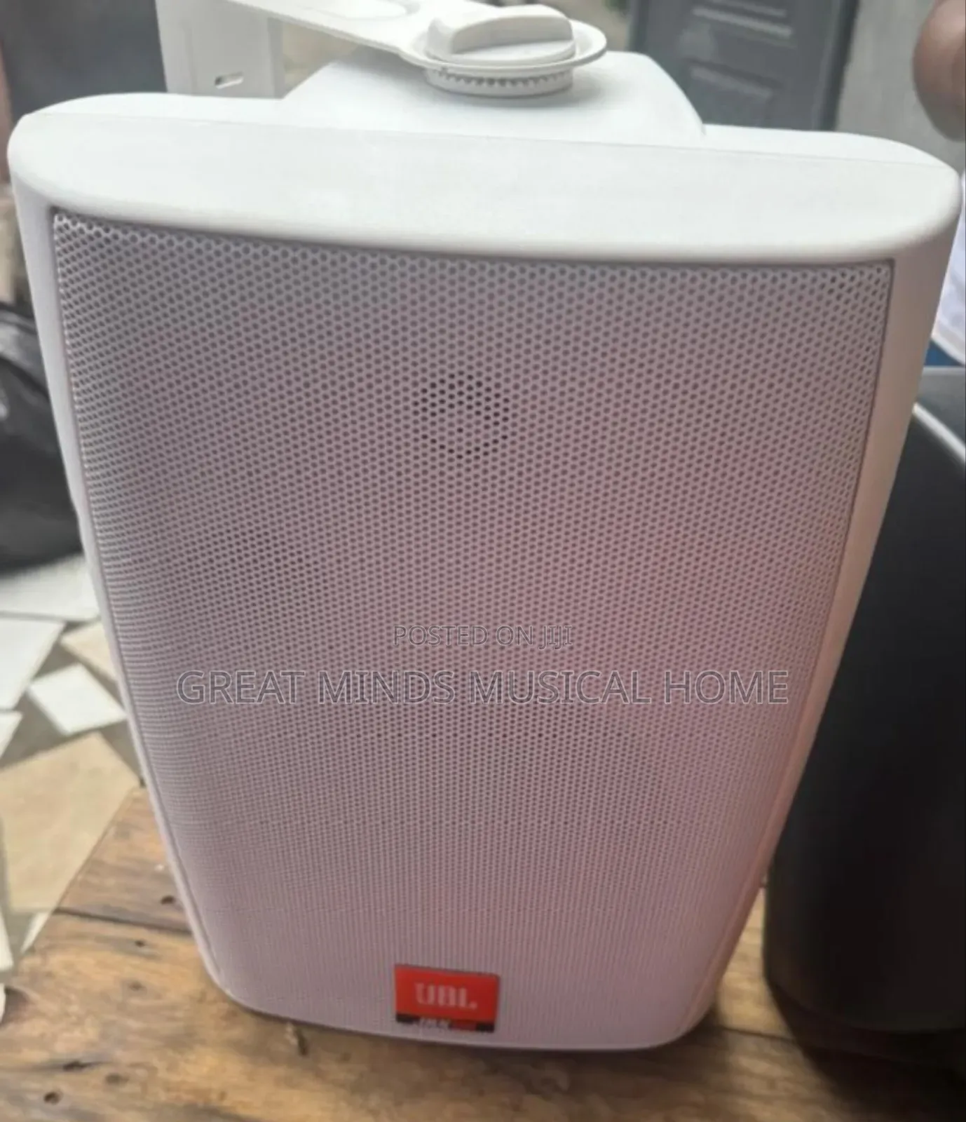 JBL 8" Wall Mounted Speaker (Pair)