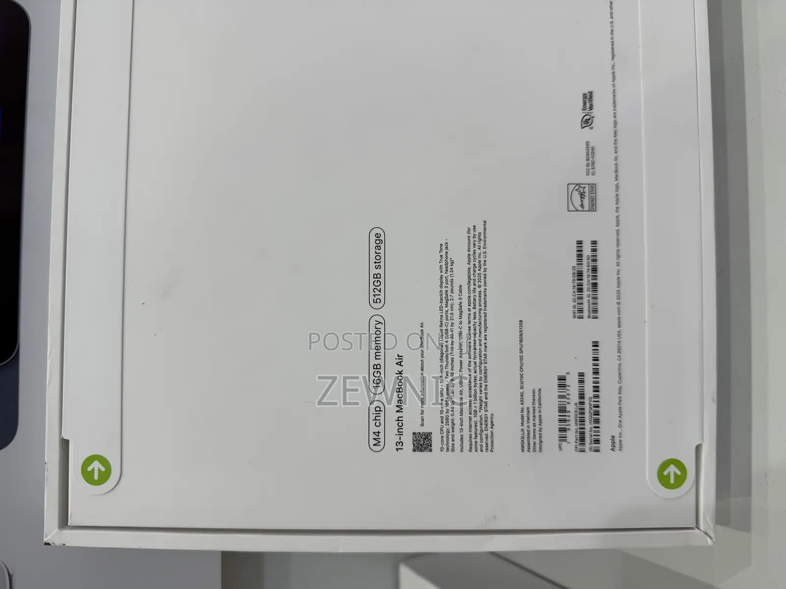 New Laptop Apple MacBook Air 16GB Apple M4 SSD 512GB
