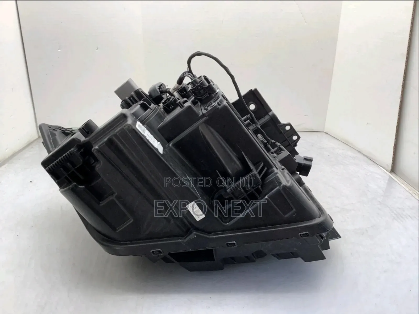 2023-2024 Hyundai Santa Fe Headlight Left  Driver  Led