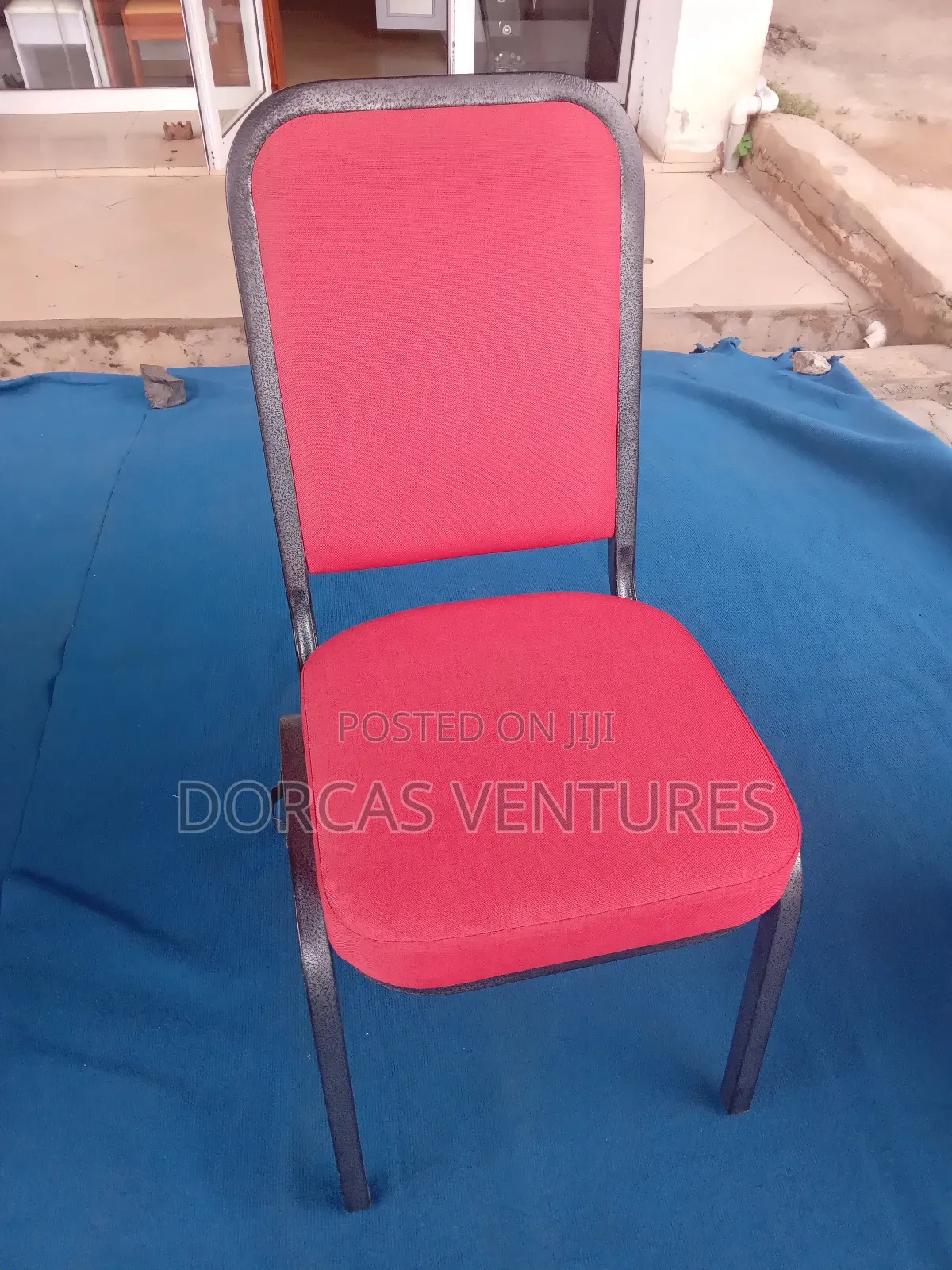 Shelves Chair