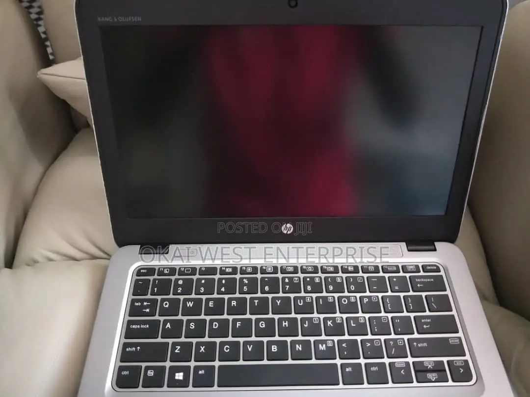 Laptop HP EliteBook 820 G3 8GB Intel Core i5 HDD+SSD 500GB