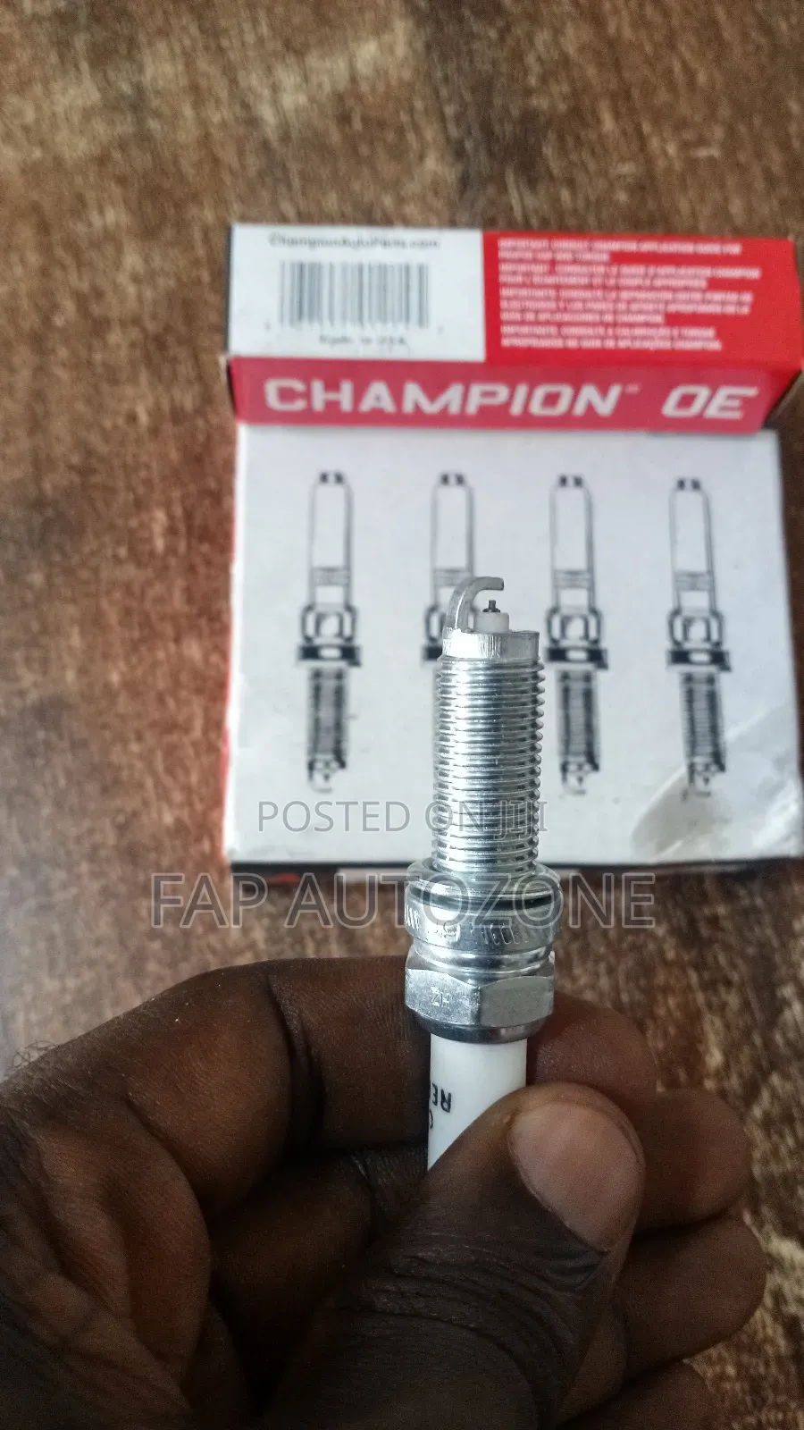 10566. Original Champion Spark Plugs From the Usa. 9407