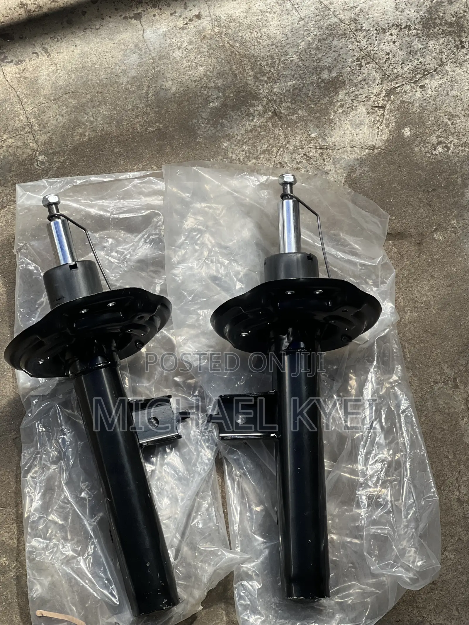 Mitsubishi Outlander 23 Front Shocks