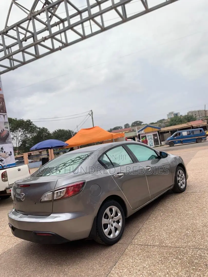 Mazda 3 2010 Gray