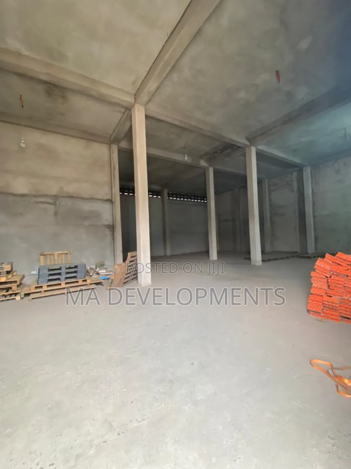 700 Square Meter Warehouse for Rent in Spintex by the Main Road