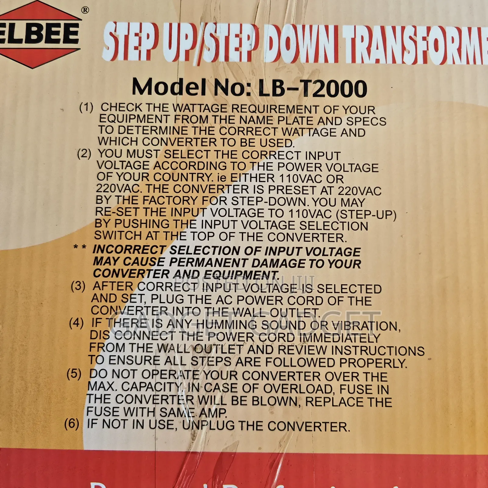 Quality Elbee Stepdown / Step Up Ld-T2000 (2000va)