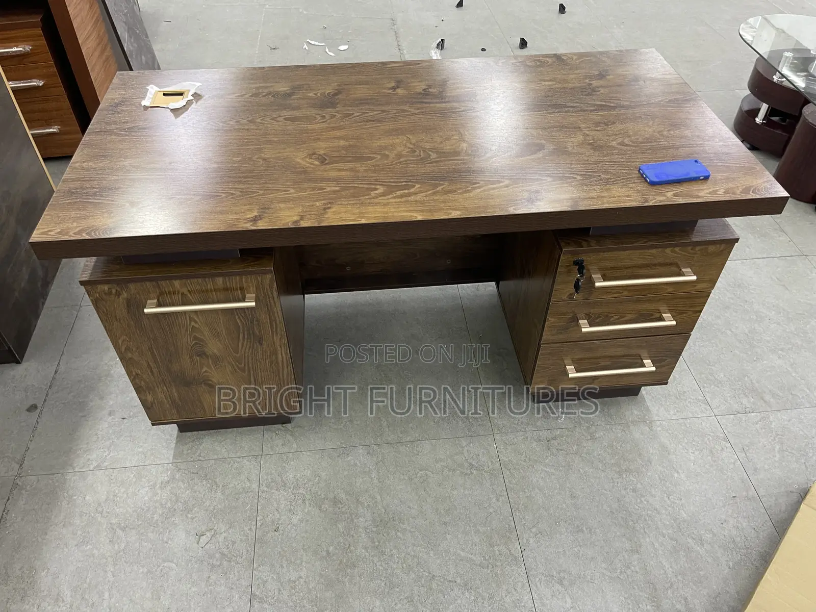 Office/Home Desk With Drawers