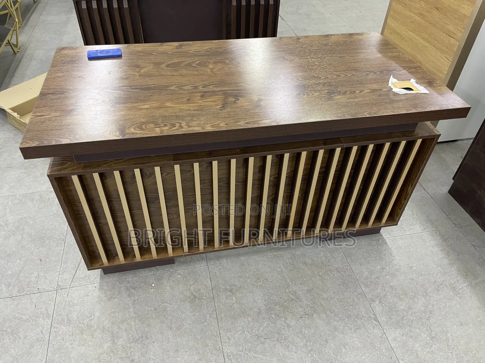 Office/Home Desk With Drawers