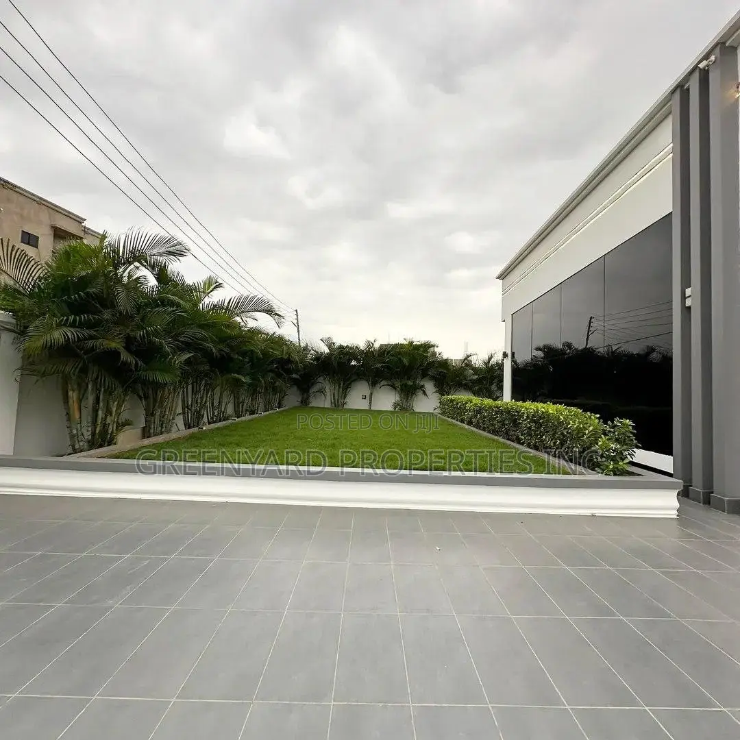 4bdrm House in Hills, East Legon for sale