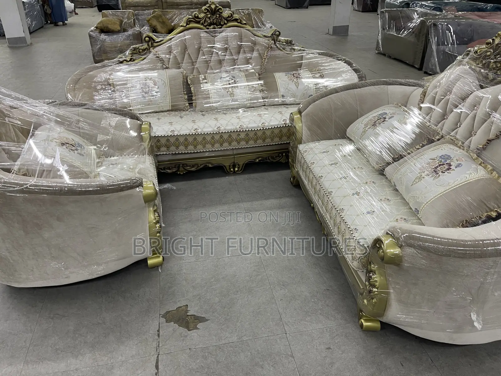 Royal Sofa 6 Seater( Imported)