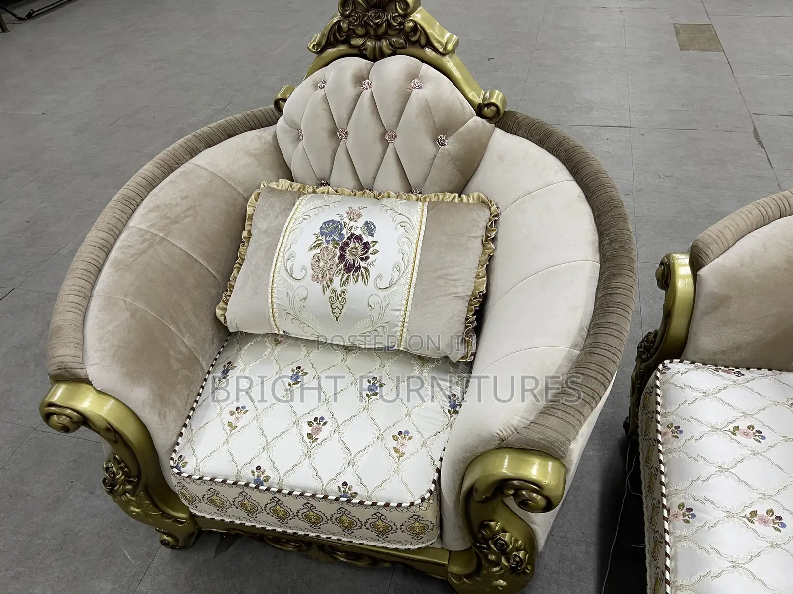 Royal Sofa 6 Seater( Imported)