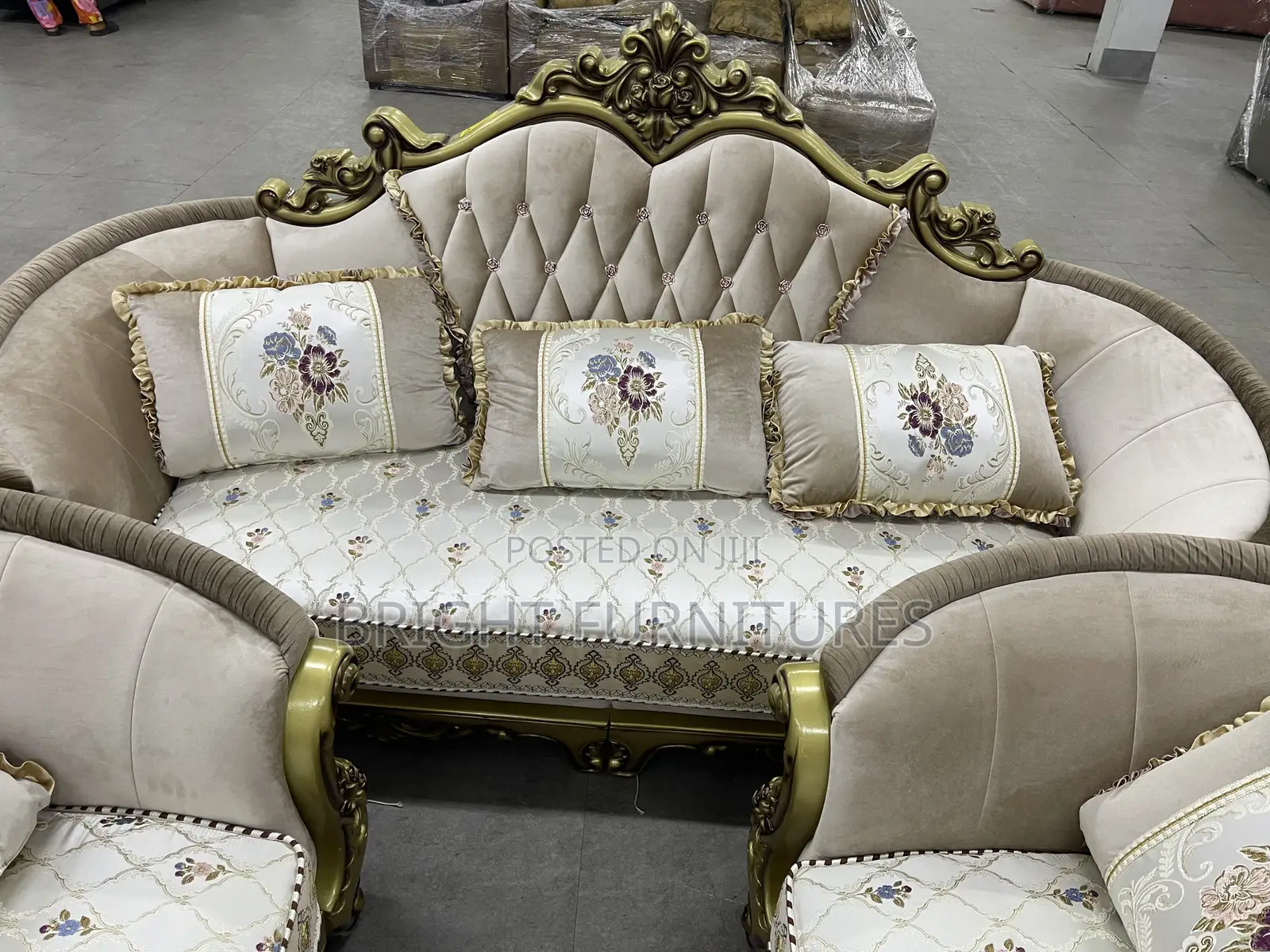 Royal Sofa 6 Seater( Imported)