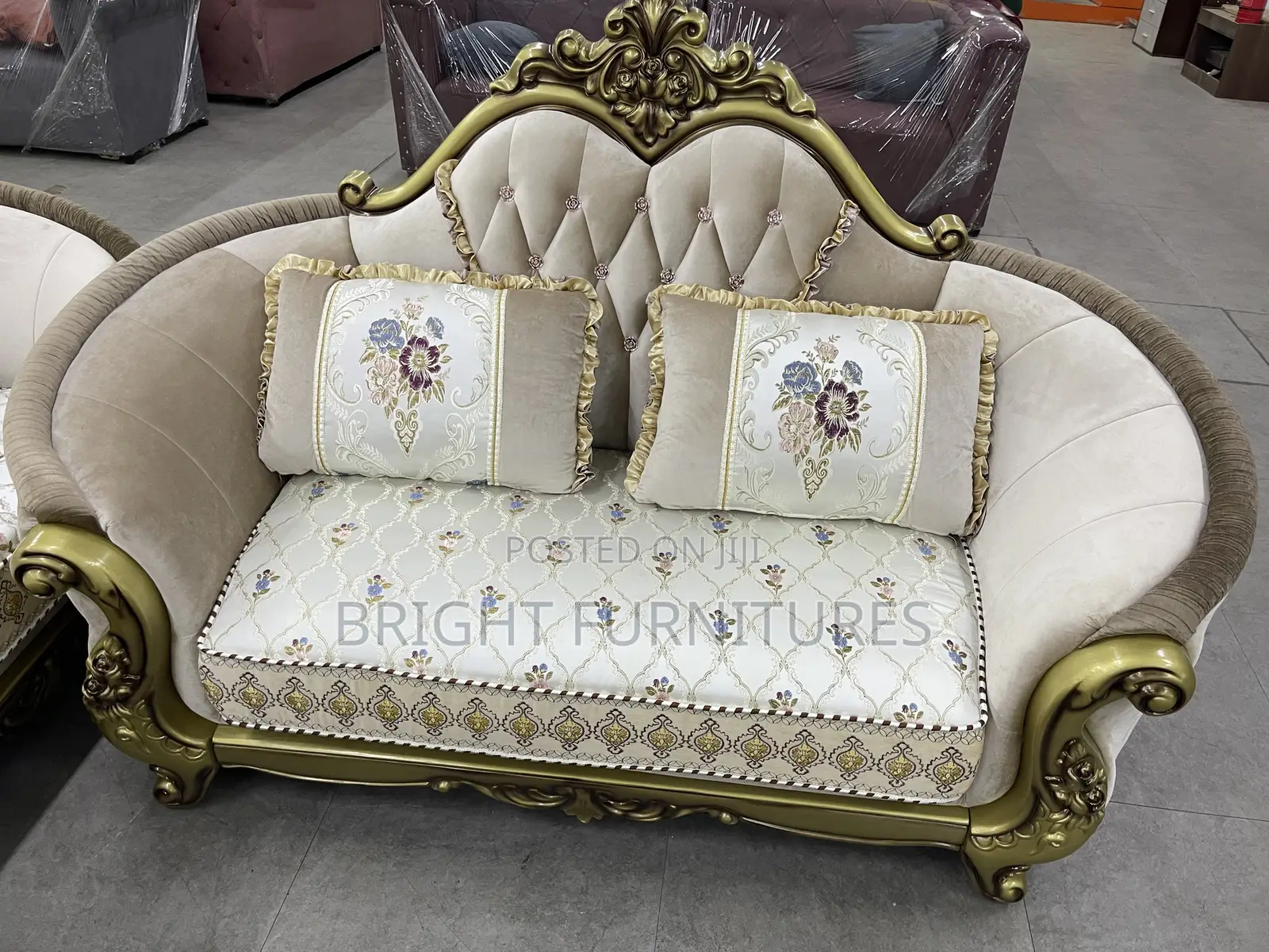 Royal Sofa 6 Seater( Imported)