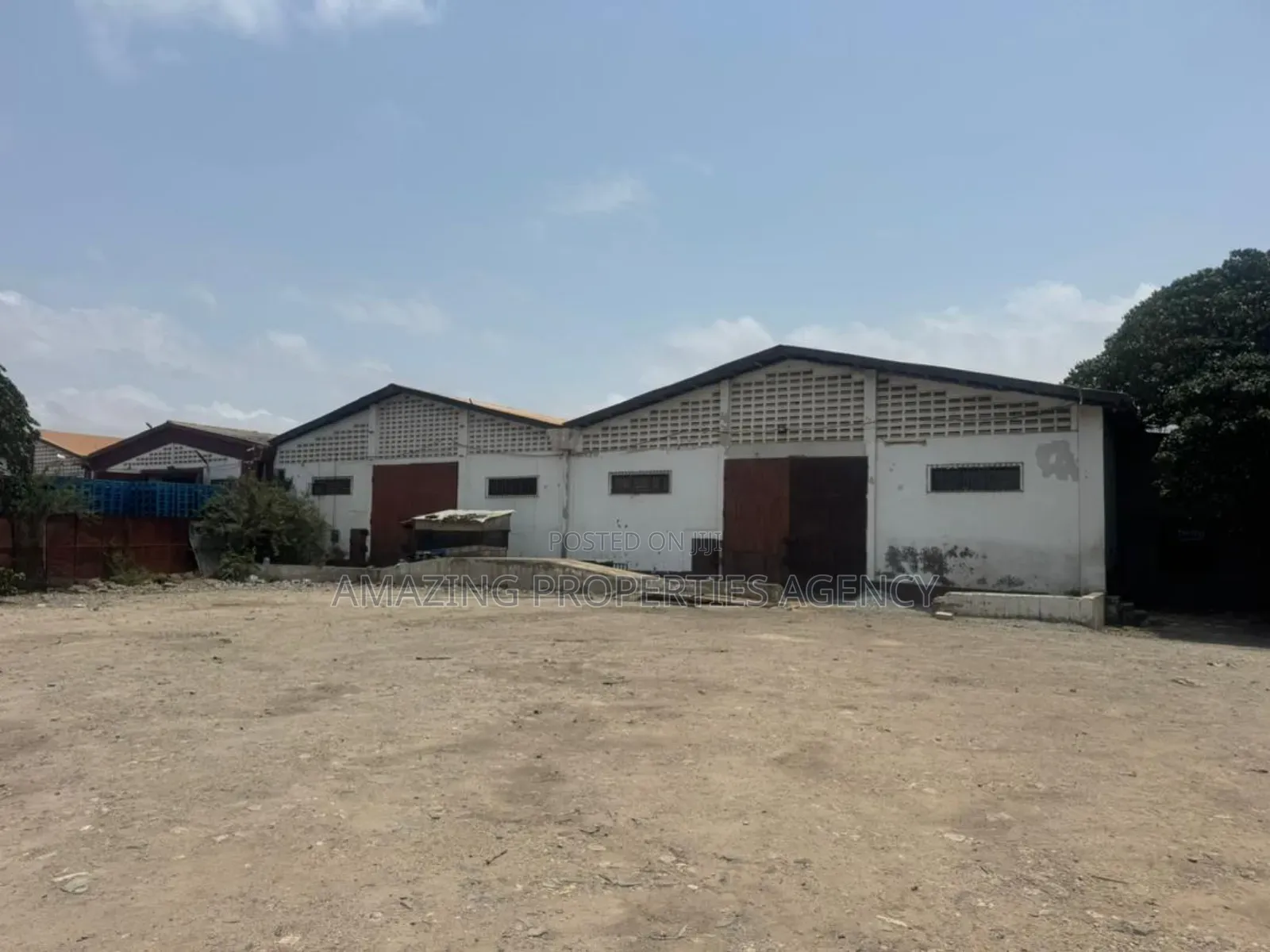 1300sqm Warehouse for Rent at Dzorwulu