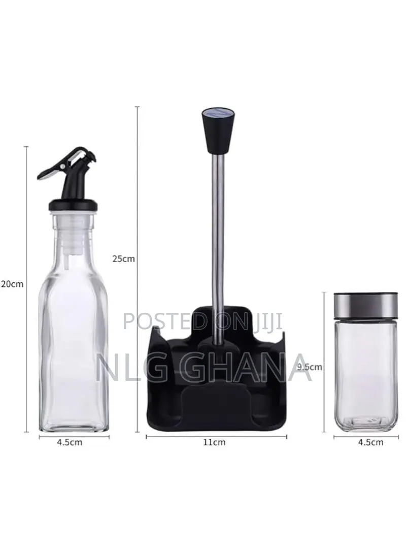 Compact Solid-Liquid Seasoning Set With 2 Glass Shakers. Ghx6519