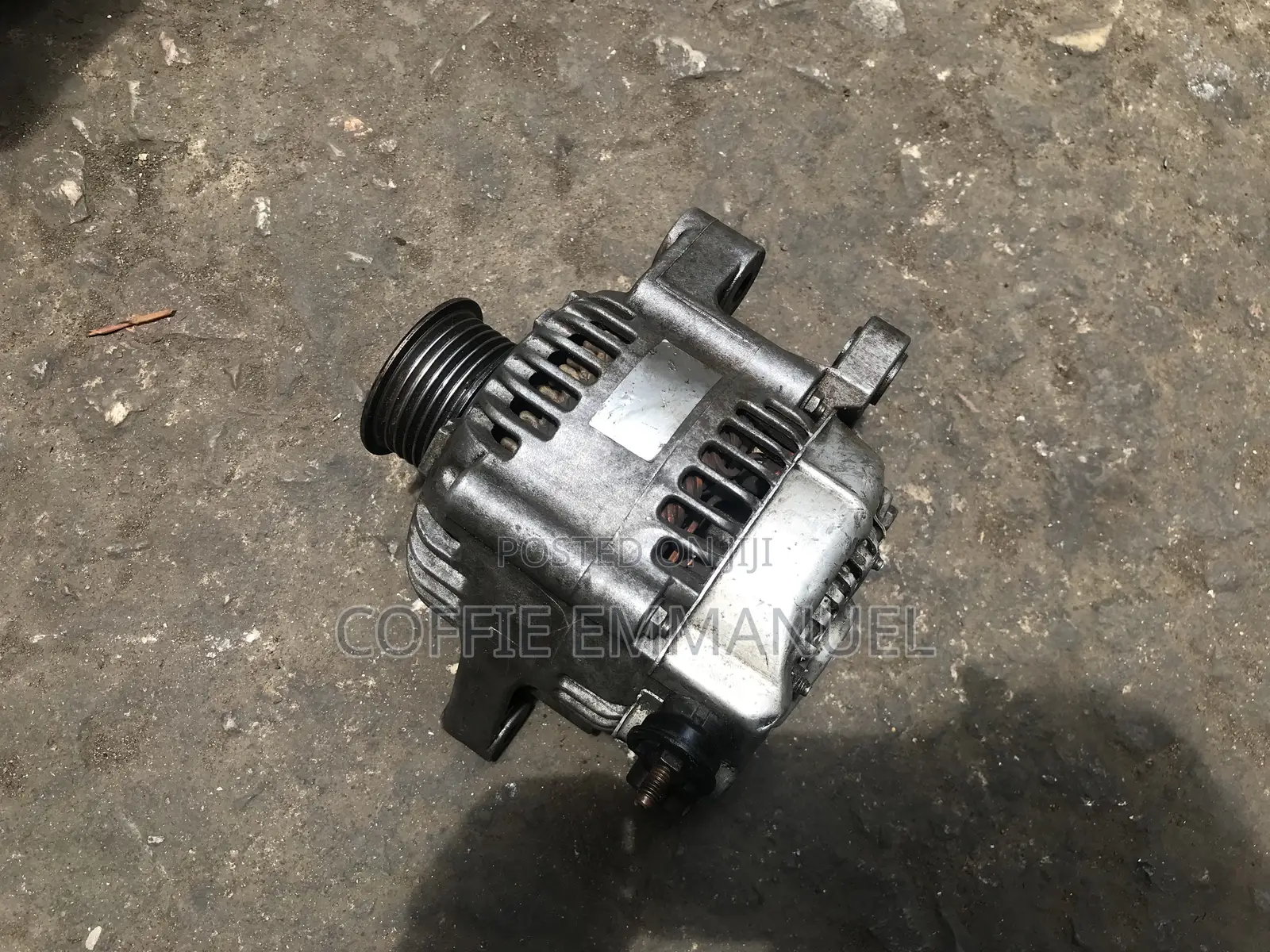 Toyota Vitz 4 Plugs Alternator 2009 2010 2011 2012