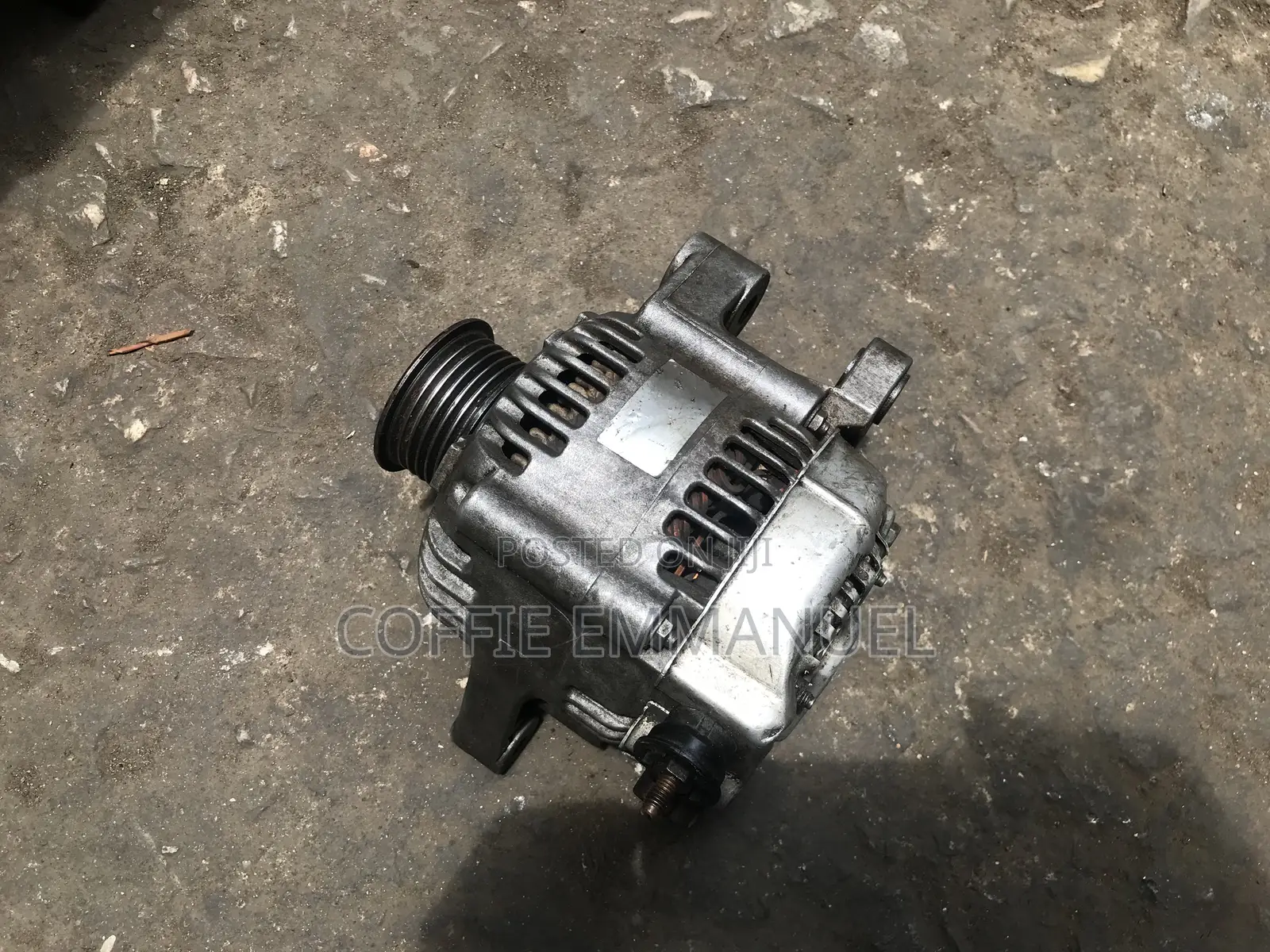Toyota Vitz 4 Plugs Alternator 2009 2010 2011 2012