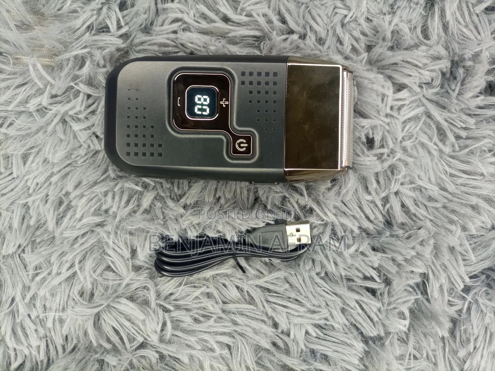 Razor Glamour Shaver