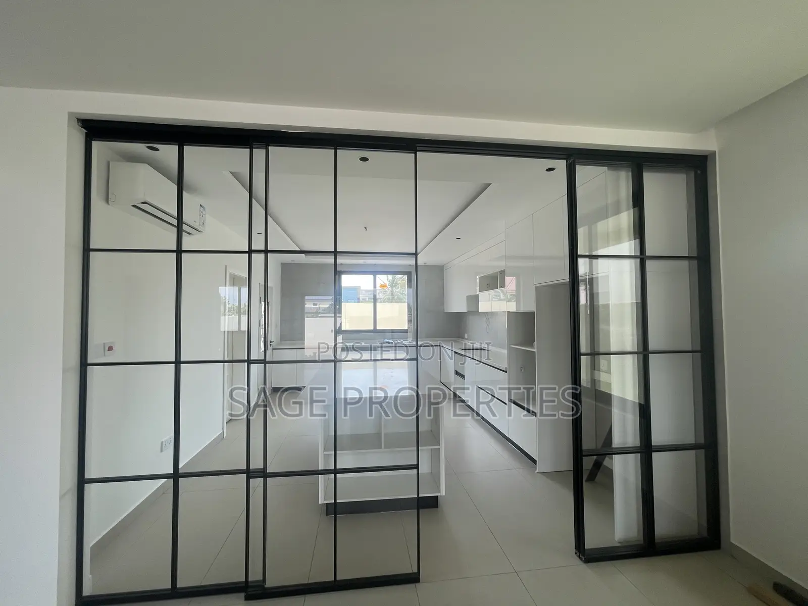 5bdrm Duplex in Ability for sale