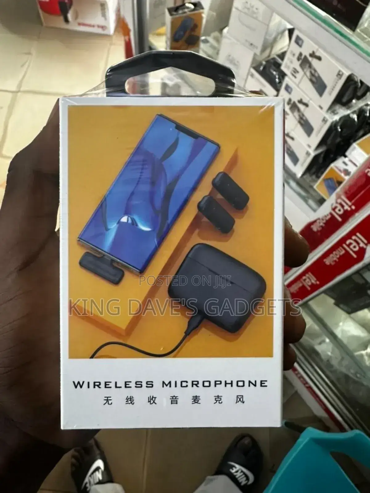 J13 Wireless Dual Microphone With Charging Case