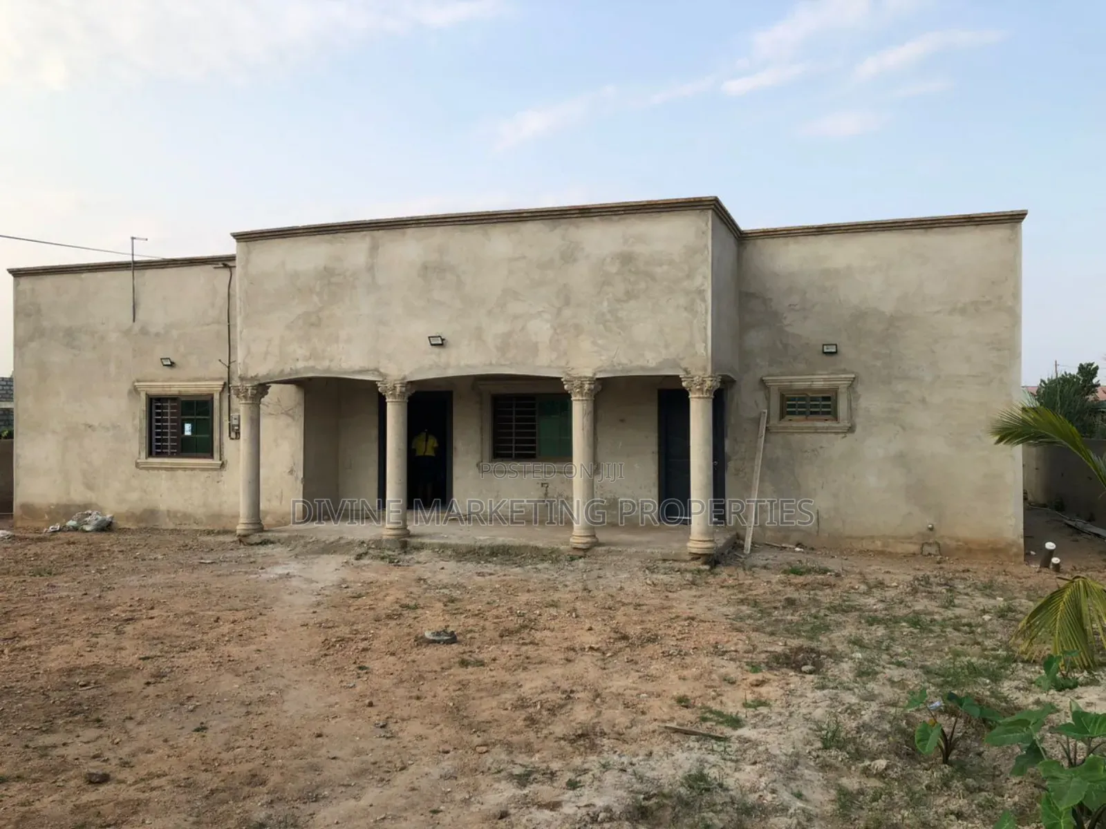 4bdrm House in Opeikuma, Kasoa for sale