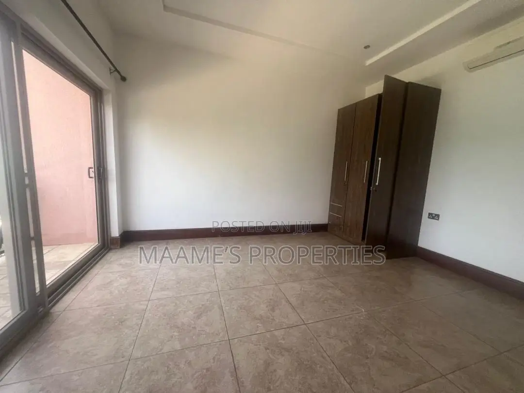3bdrm Townhouse / Terrace in Airport Residential Area for rent