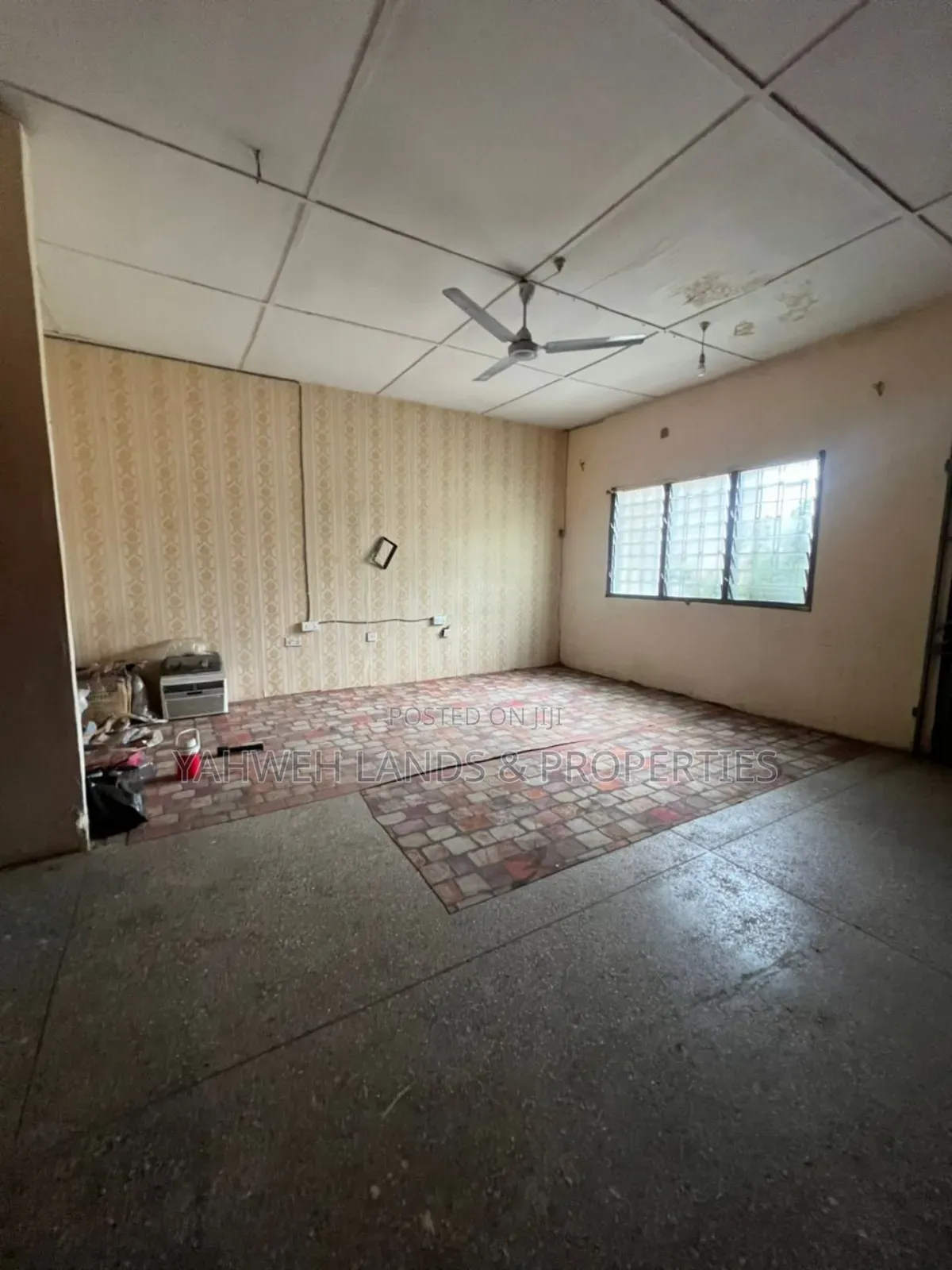 5bdrm House in Spintex for sale