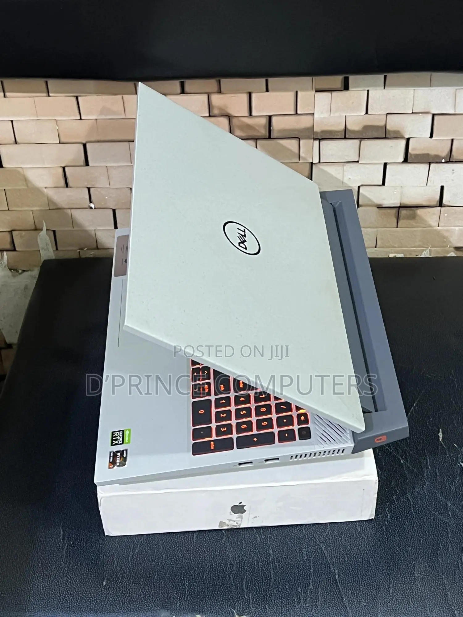 Laptop Dell G15 5535 16GB AMD Ryzen 7 SSD 512GB