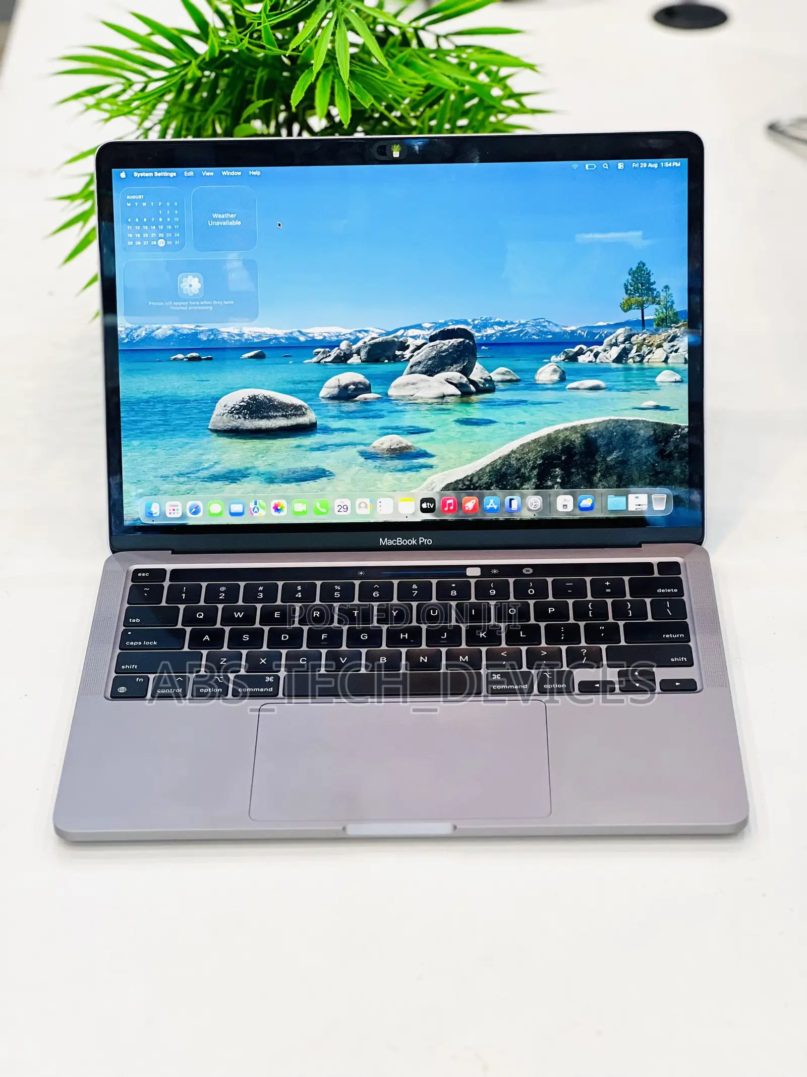 Laptop Apple MacBook Pro 2020 M1 8GB Apple M1 SSD 256GB
