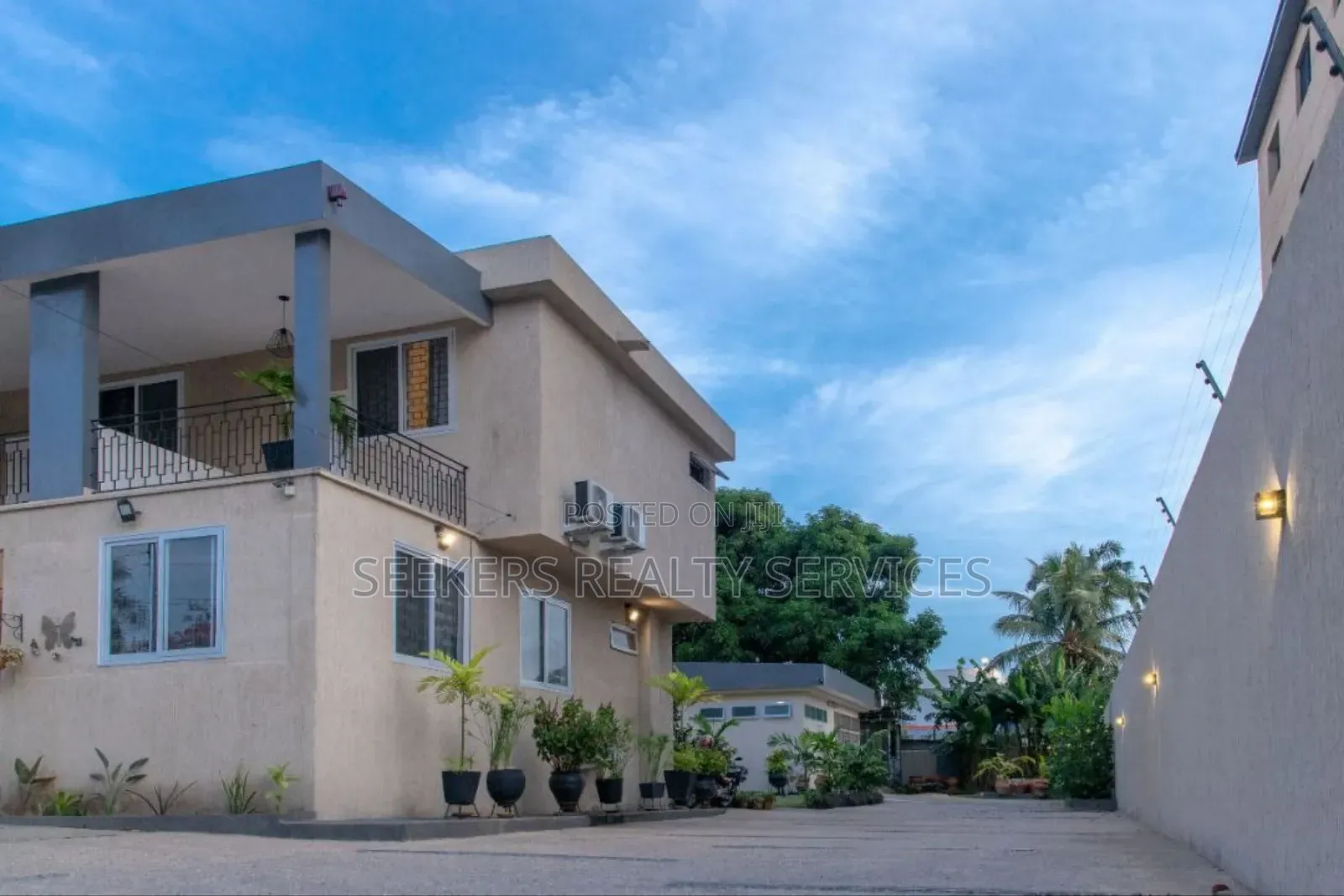 Furnished 4bdrm House in Seekers Realty, North Ridge for rent
