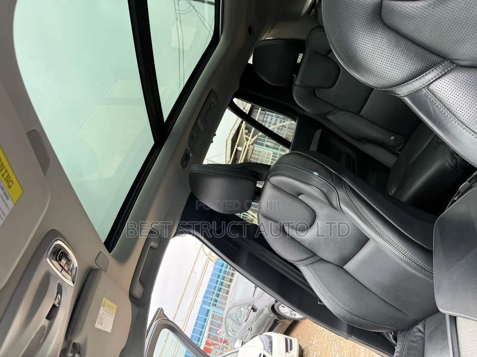 Volvo XC90 Plug-In Hybrid 2025 Black