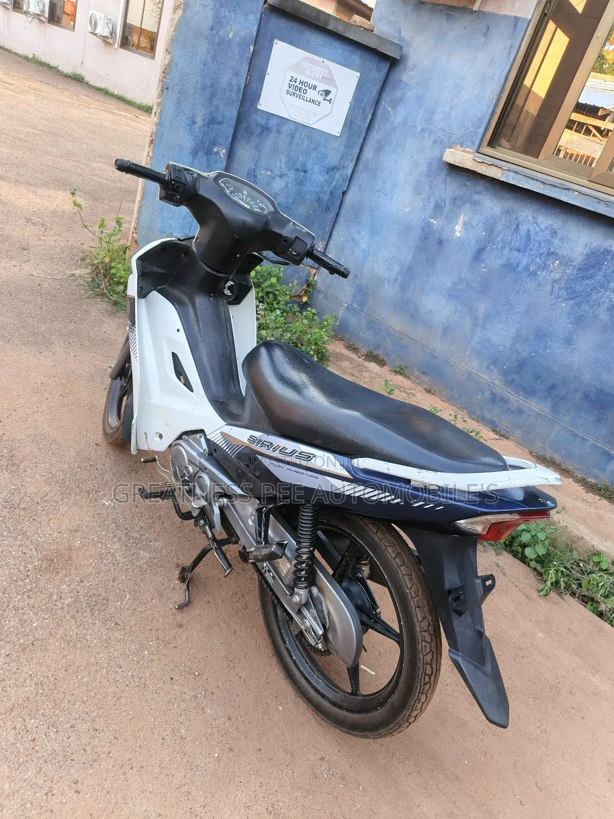Yamaha R1 2021 White