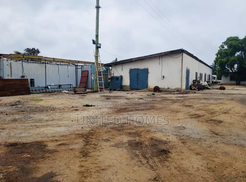 Mallam Warehouse on 4 Plot for Sale