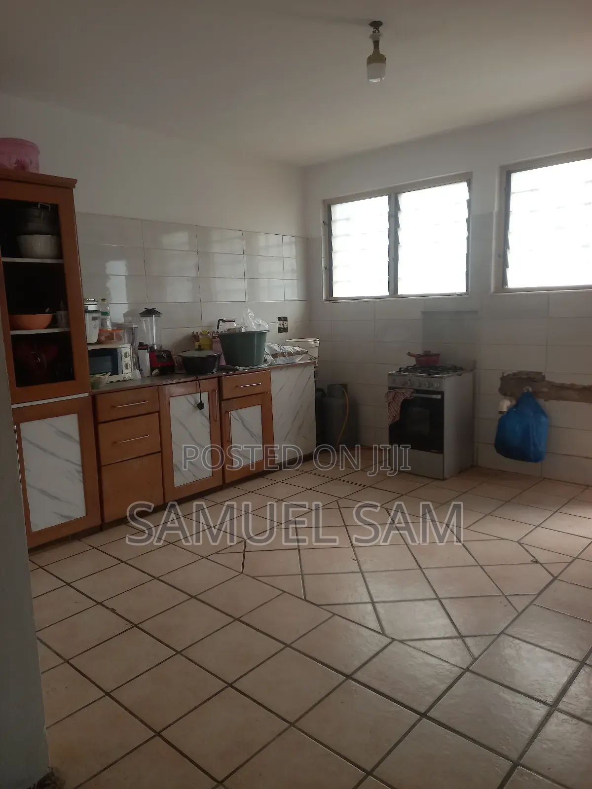 4bdrm House in Tema Sakumono Com.14 for rent